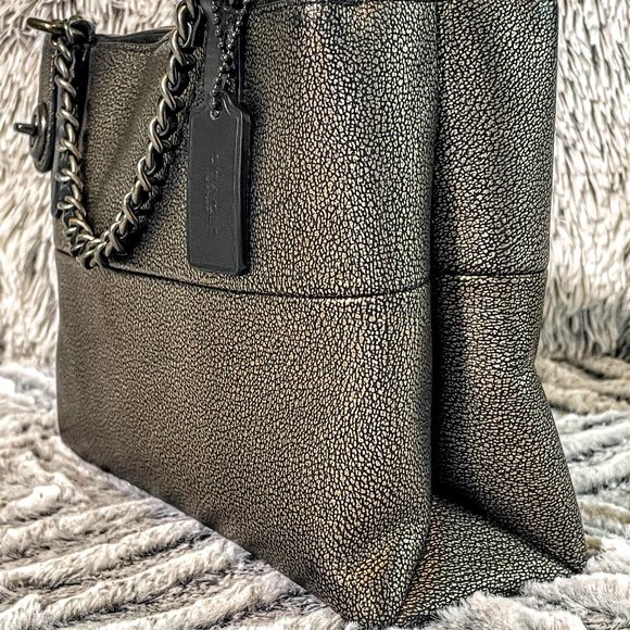 GUC - COACH MINI TURNLOCK BOROUGH BAG W/WOVEN CHAIN IN METALLIC LEATHER (33619) - Picture 3 of 13